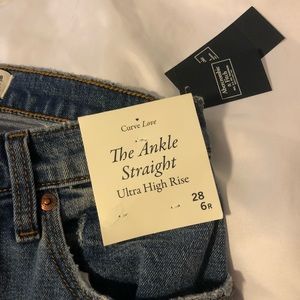 Abercrombie Curve Love Ankle Straight Ultra High Rise Jean
